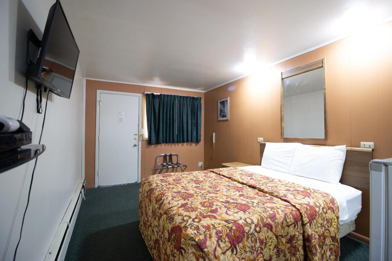 Wyoming Motel Wheatland Buitenkant foto